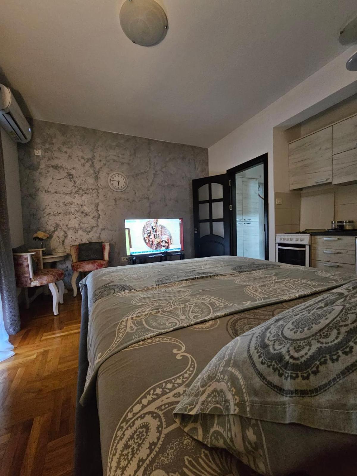 Studio Place 8 Podgorica Exterior photo
